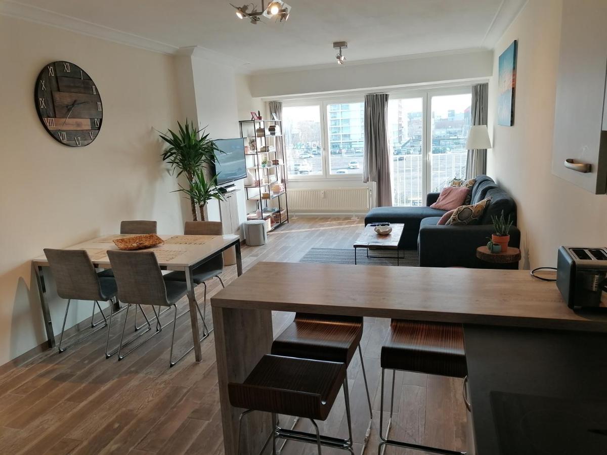 Appartement Oostende Vlak Aan Zee ภายนอก รูปภาพ